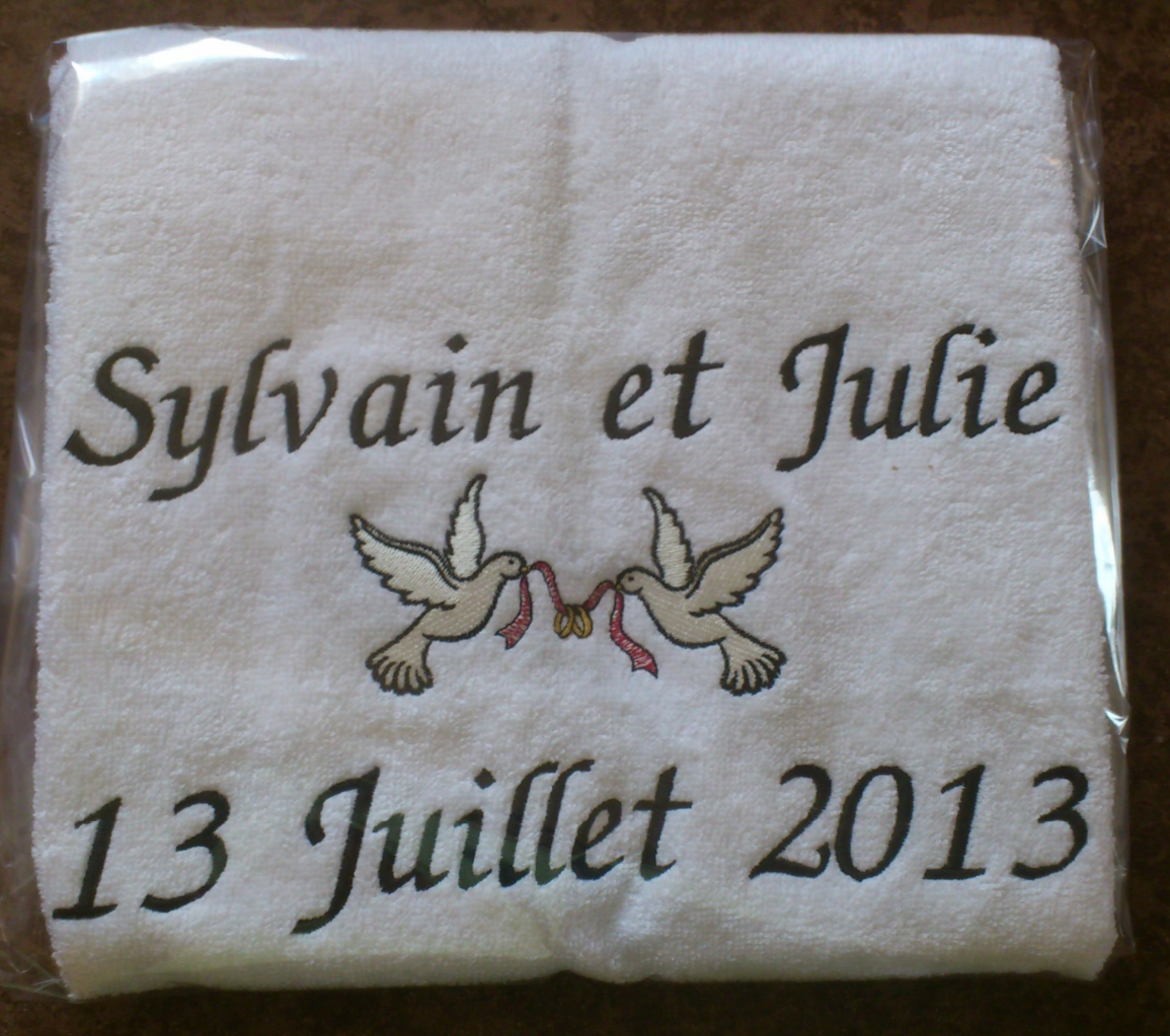 serviette brodée