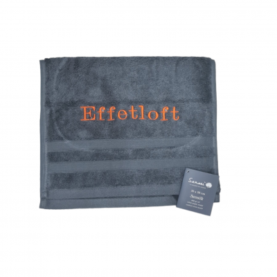 Serviette invitee sensilk anthracite brodee